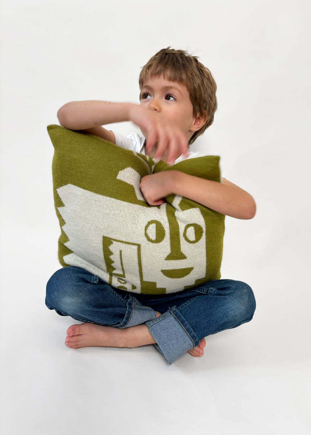 100% Baby Alpaca Cushion Cover - "Animals of the Andes"
